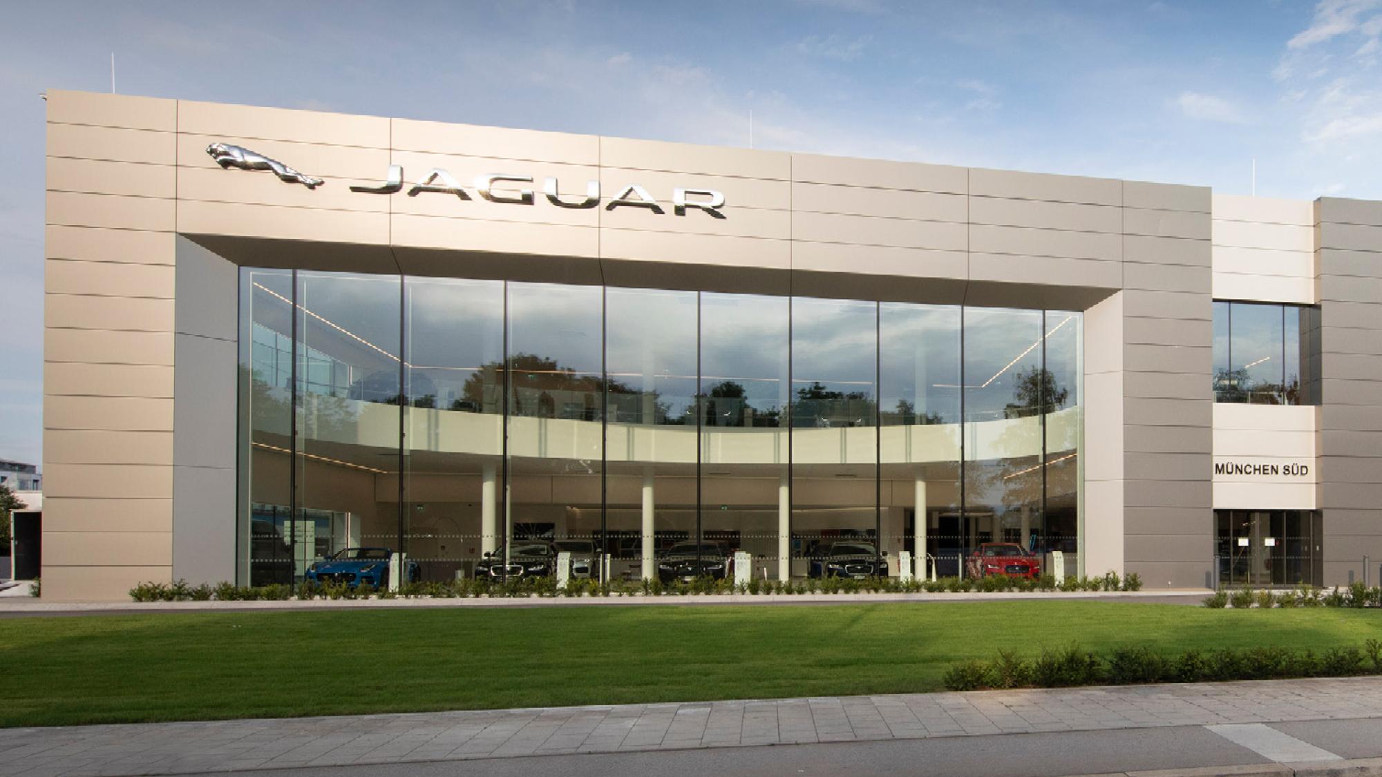 Jaguar Statement Site München